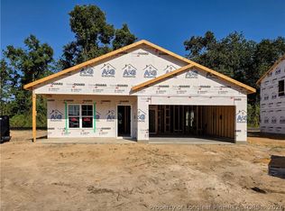 942 Stevens St, Raeford, NC 28376