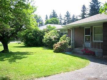 2nd image of 2525 E 20th St