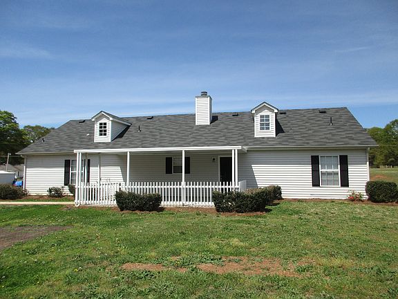 992509_rear_04032016