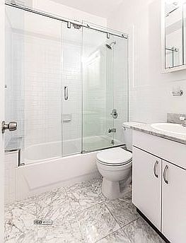 3rd image of 160 W 73rd St APT 4H