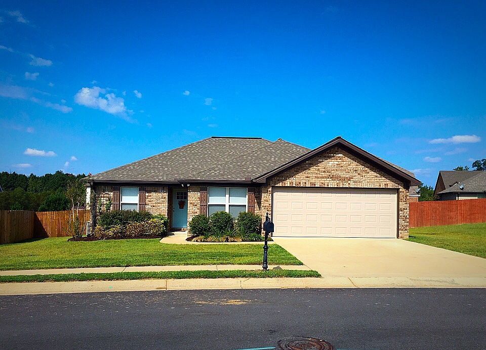 1st image of 12744 Mill Creek Dr