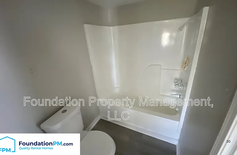 2630 Harvard Ave #1 — Photo 15