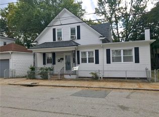 61 Simmons St, Providence, RI 02909