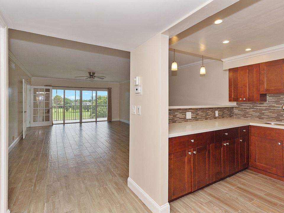 1st image of 2950 N Palm Aire Dr APT 408