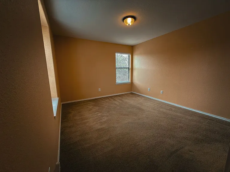 2250 Howry Dr — Photo 10