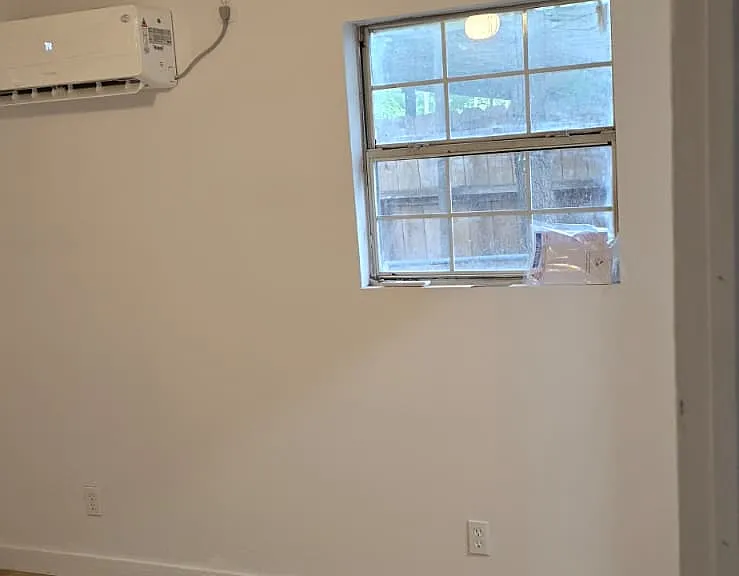 707 Raymond St — Photo 10