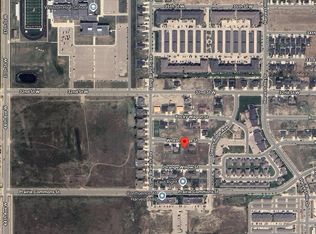 Wheat Ridge St, Williston, ND 58801