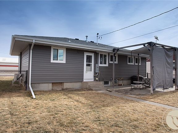 3rd image of 18 N Cody Ave
