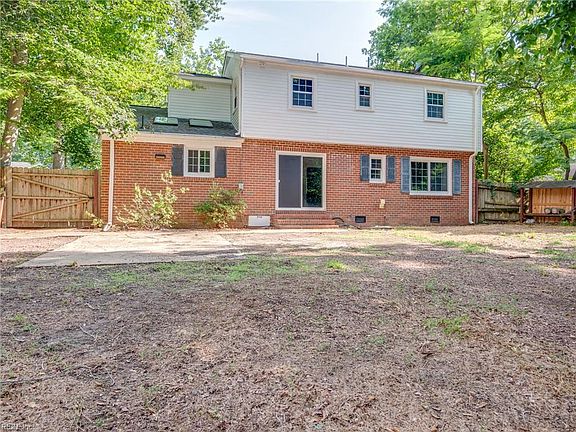 5th image of 213 Talley Pl