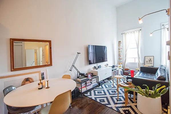 Rented by Corcoran | media 11