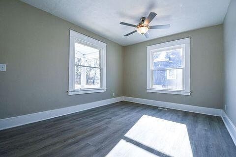 4th image of 723 N Main Ave