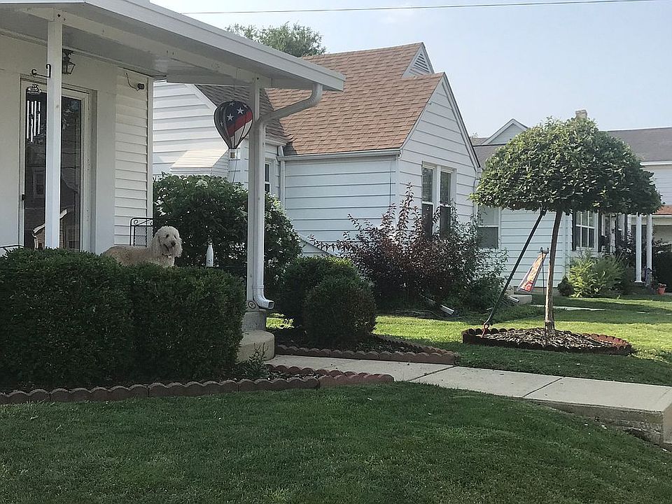 2nd image of 517 S Highland Ave