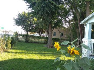 2521 SE California Ave, Topeka, KS 66605