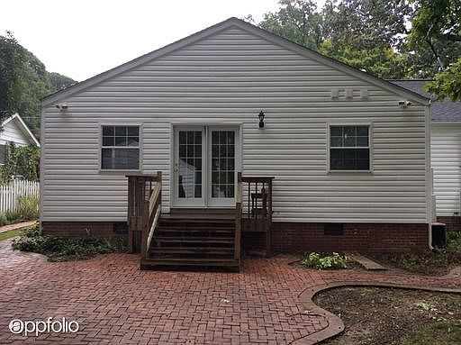 2nd image of 911 Pamlico Dr