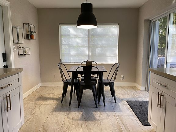 4th image of 6405 Boulevard Of Champions