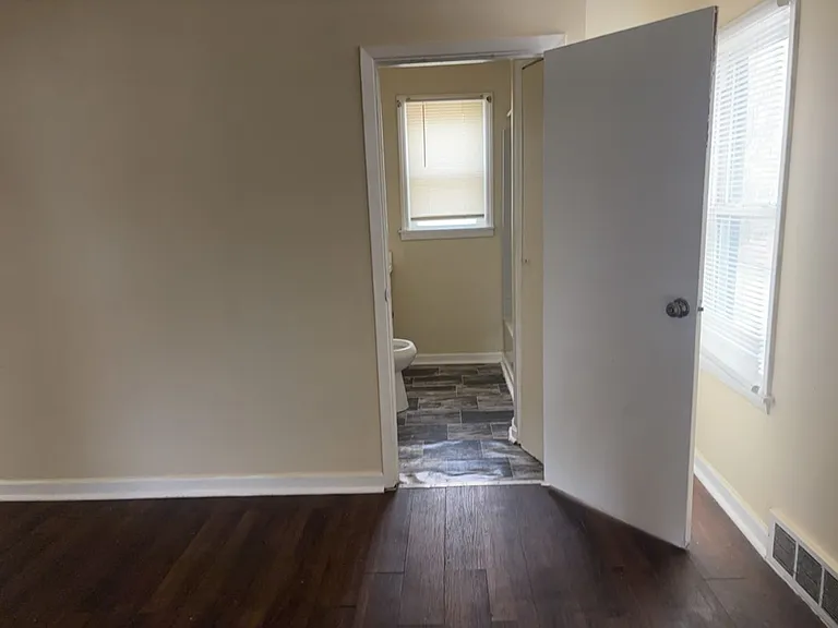 20547 Fuller Ave — Photo 13
