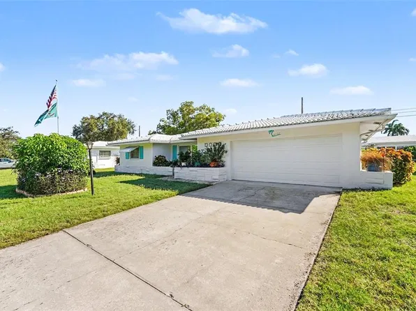 8727 143RD STREET, SEMINOLE, FL 33776