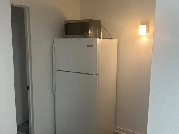 32 Territorial Rd E #1, Battle Creek, MI 49015