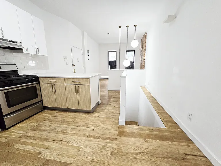 321 Malcolm X Blvd #1A — Photo 3