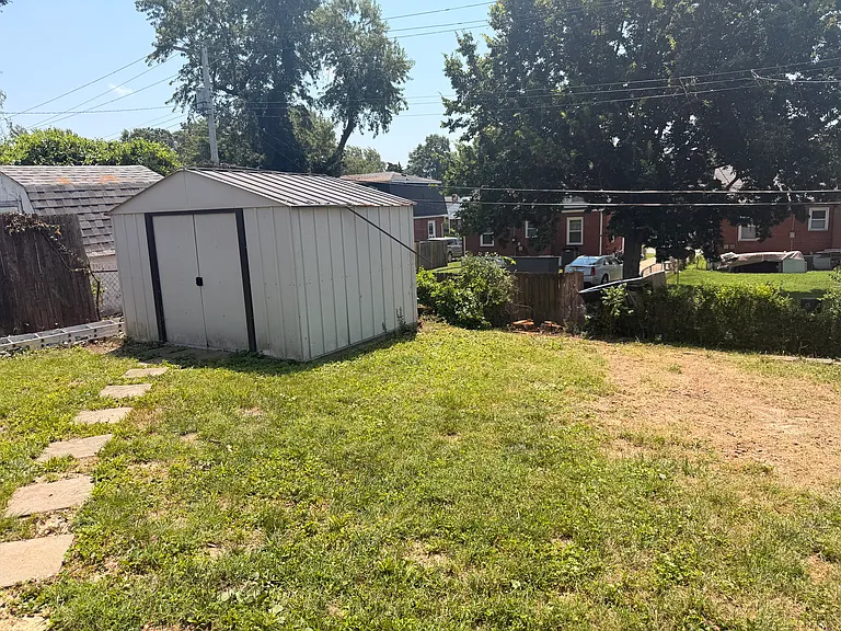 9524 Guthrie Ave — Photo 28