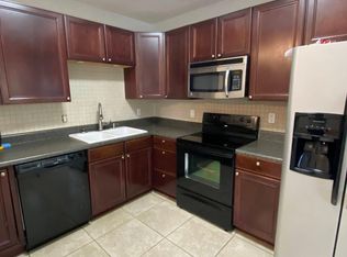 2881 Tropicana Blvd #2, Naples, FL 34116