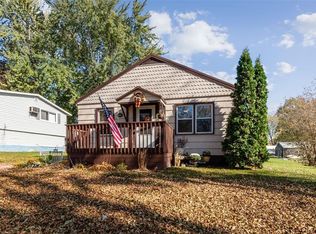 1509 4th Ave, Belle Plaine, IA 52208