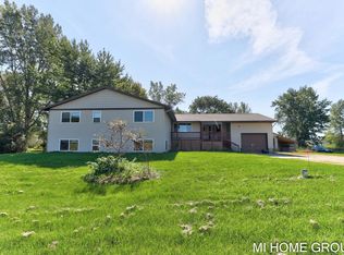 11774 Tyler St, Holland, MI 49424