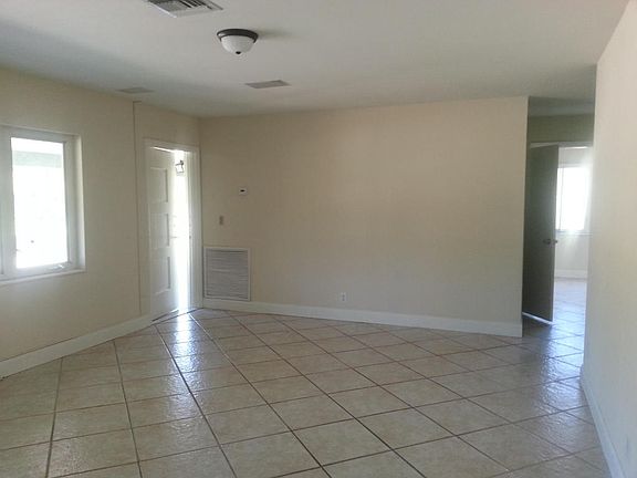3rd image of 1182 S Deerfield Ave