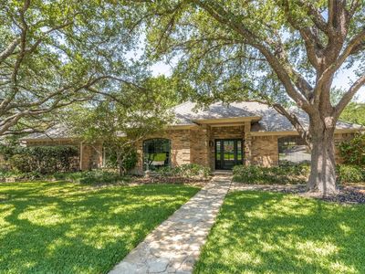 9041 Meadowknoll Dr, Dallas, TX, 75243