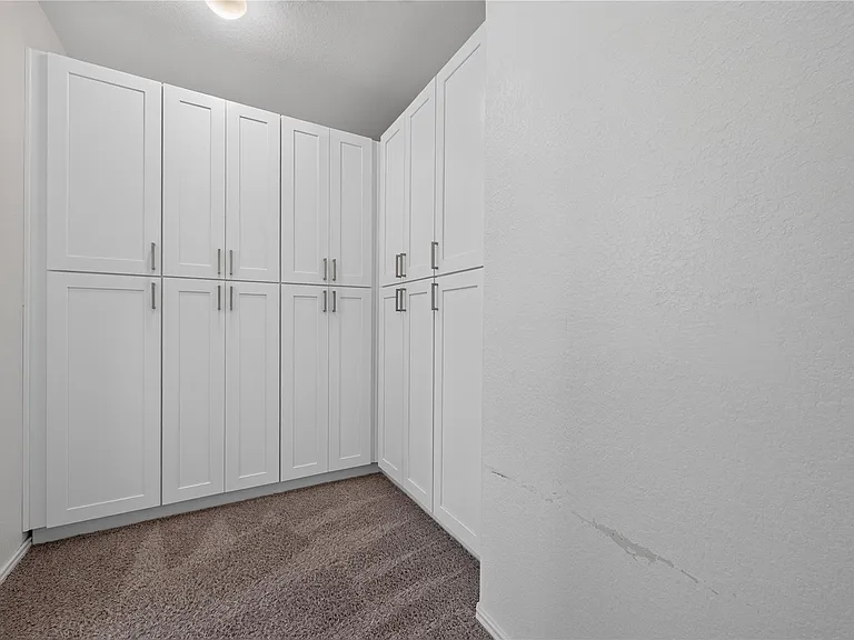 1600 Cobblecrest Ln — Photo 13