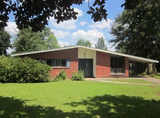 911 Betsy Dr, Picayune, MS 39466