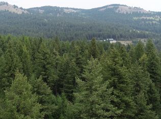 111 Wannamaker Rd, Oroville, WA 98844