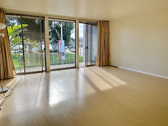 2nd image of 1425 Lakeside Dr APT 201