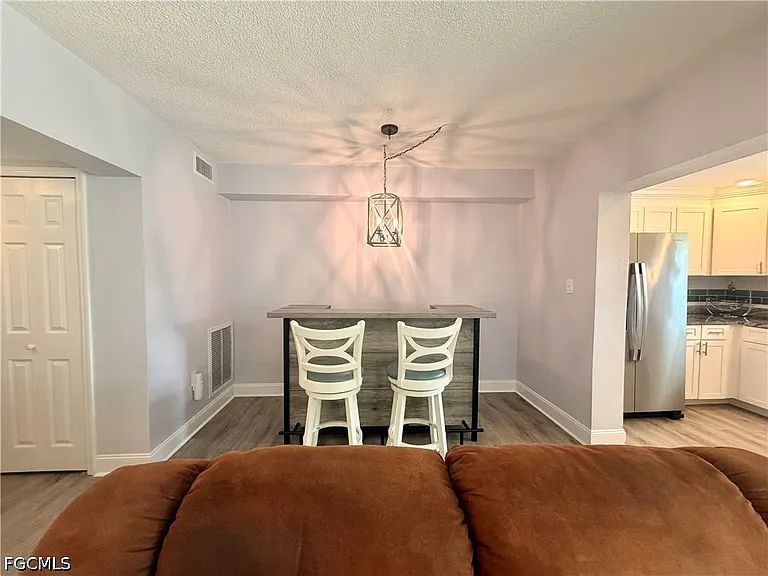 4912 Vincennes St #103 — Photo 8