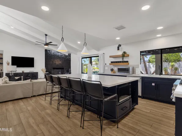 5712 E WINDROSE Drive, Scottsdale, AZ 85254