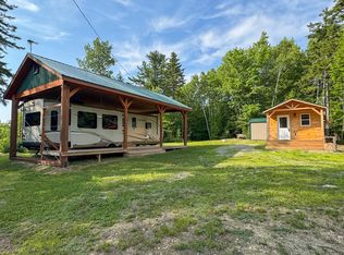 40-45 46 Van Dine Rd, Medway, ME 04460