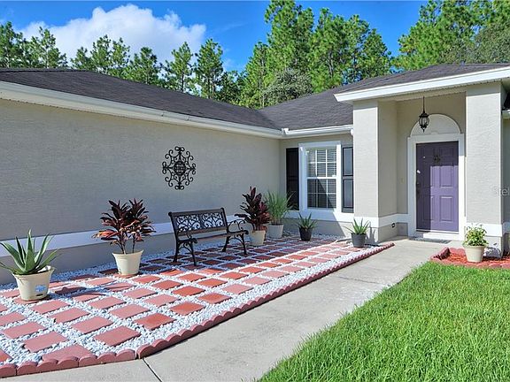 4th image of 818 Marion Oaks Mnr
