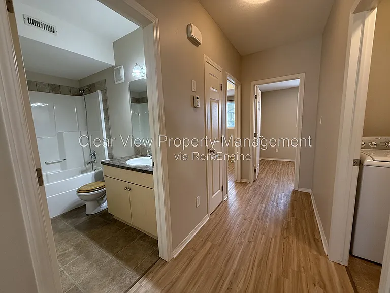 2118 18th Ave #210 — Photo 7