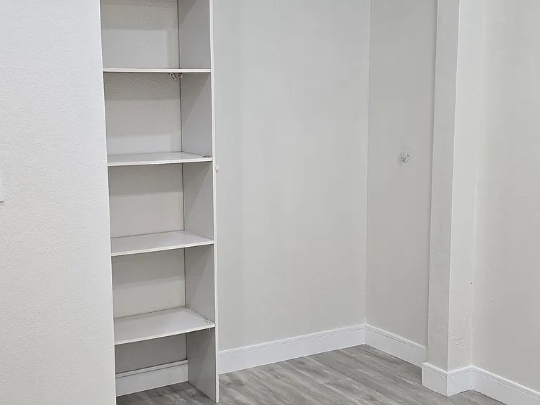 8605 Bennington St — Photo 22