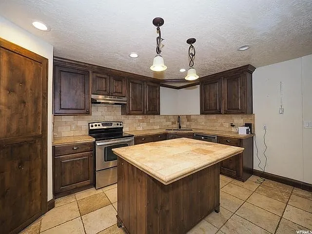 10313 N 6530 W — Photo 24