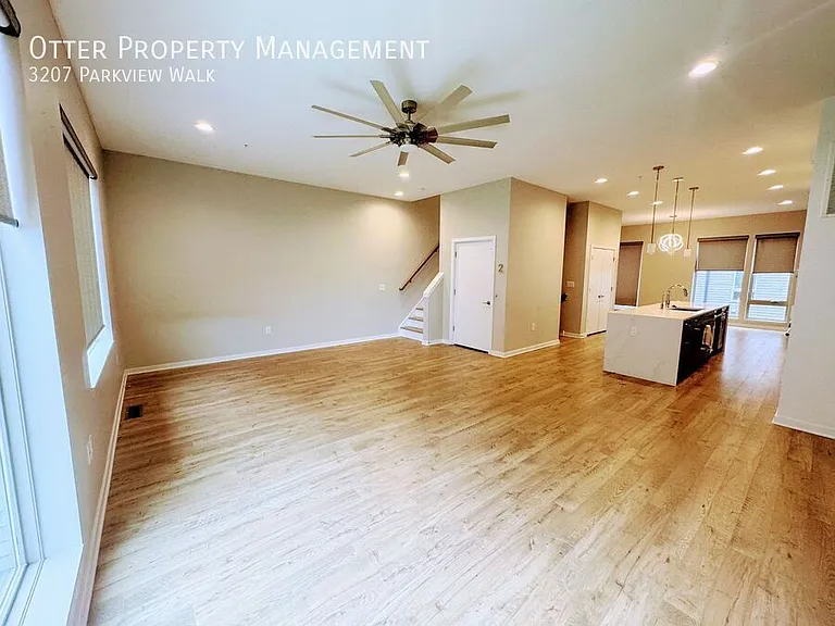 3207 Parkview Walk — Photo 6