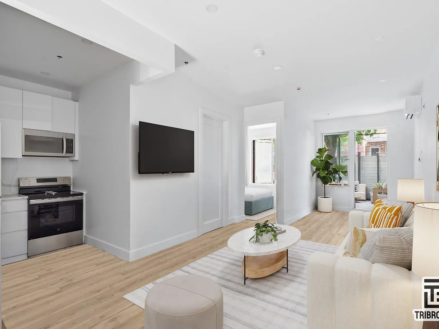 461 Lexington Avenue — Photo 2