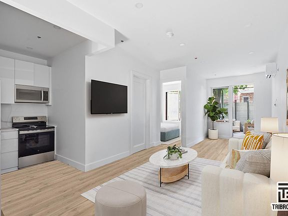 3rd image of 461 Lexington Ave #1R