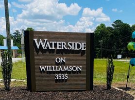 Waterside on Williamson
