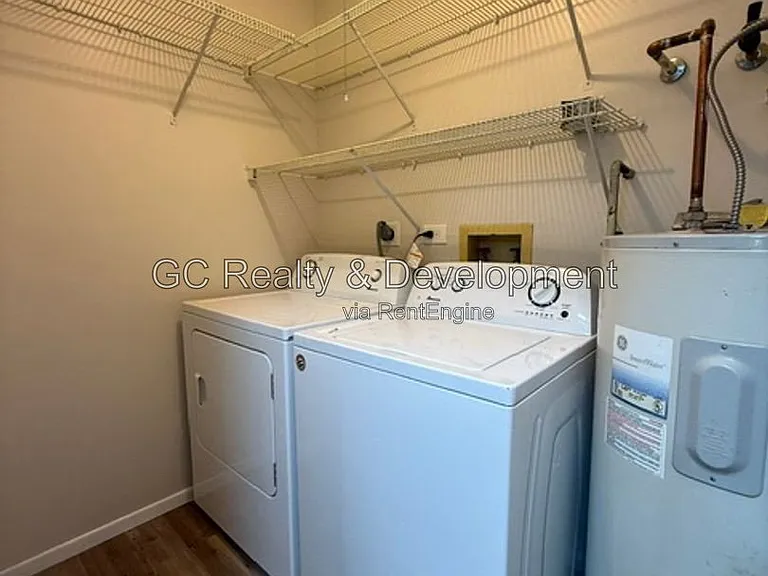 1319 N Winslowe Dr #203 — Photo 12