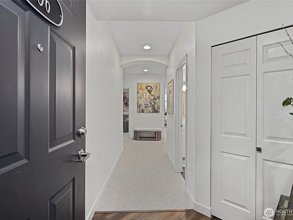2nd image of 615 6th Street #206