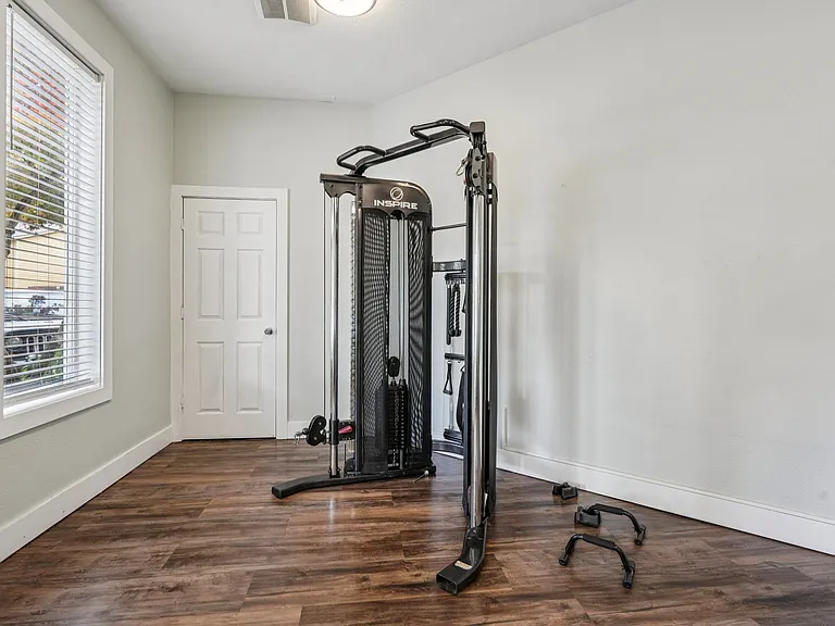 Arnada Pointe — Photo 9