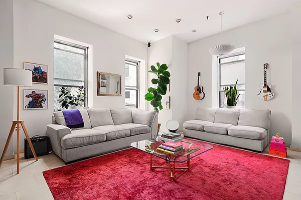 Sold by Compass | media 2