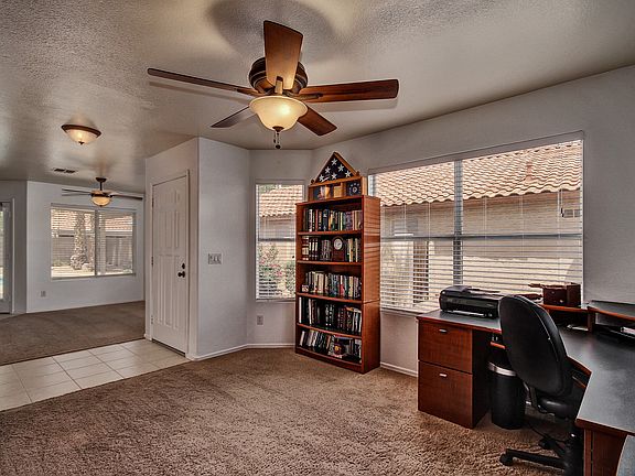 5th image of 2460 S Apache Dr