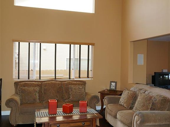 5th image of 579 Island Breeze Ln